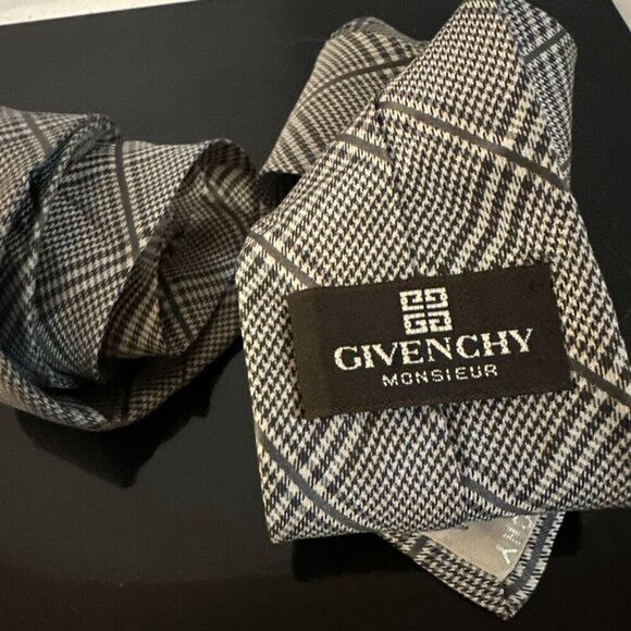 Givenchy Tie All Silk Mens Neckwear Gray Window Pane Plaid - Picture 1 of 5